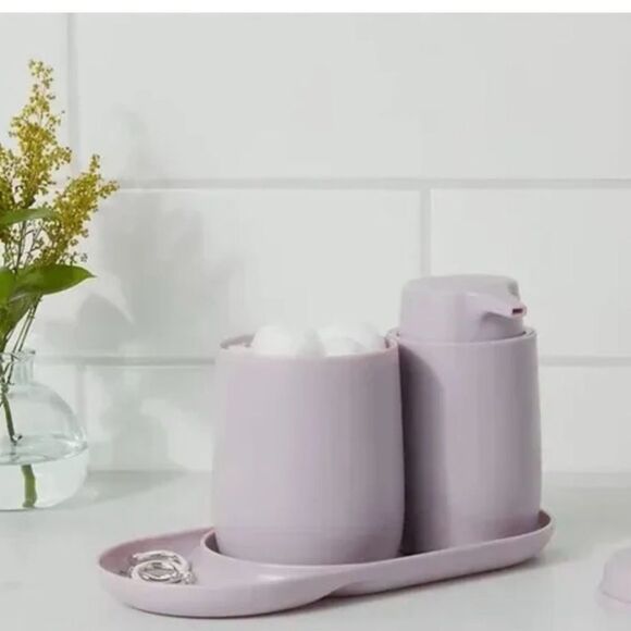 NWT room essentials, three-piece lavender bath set - Picture 1 of 5